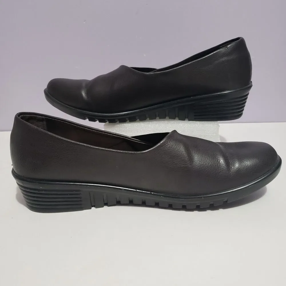 Pierre Dumas Sz 11 Brown Faux Leather Women's Slip On Dress Shoes